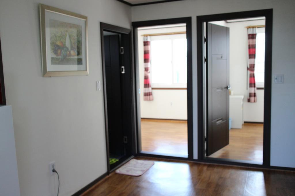 Healing House Villa Seogwipo Exterior photo