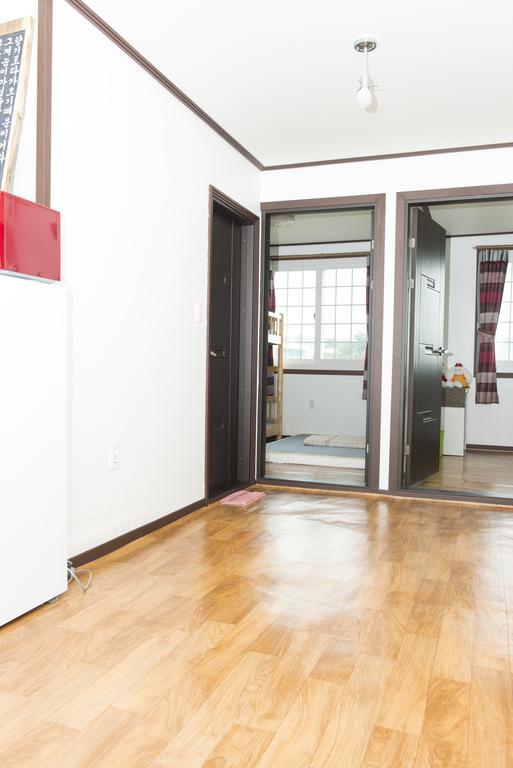 Healing House Villa Seogwipo Exterior photo