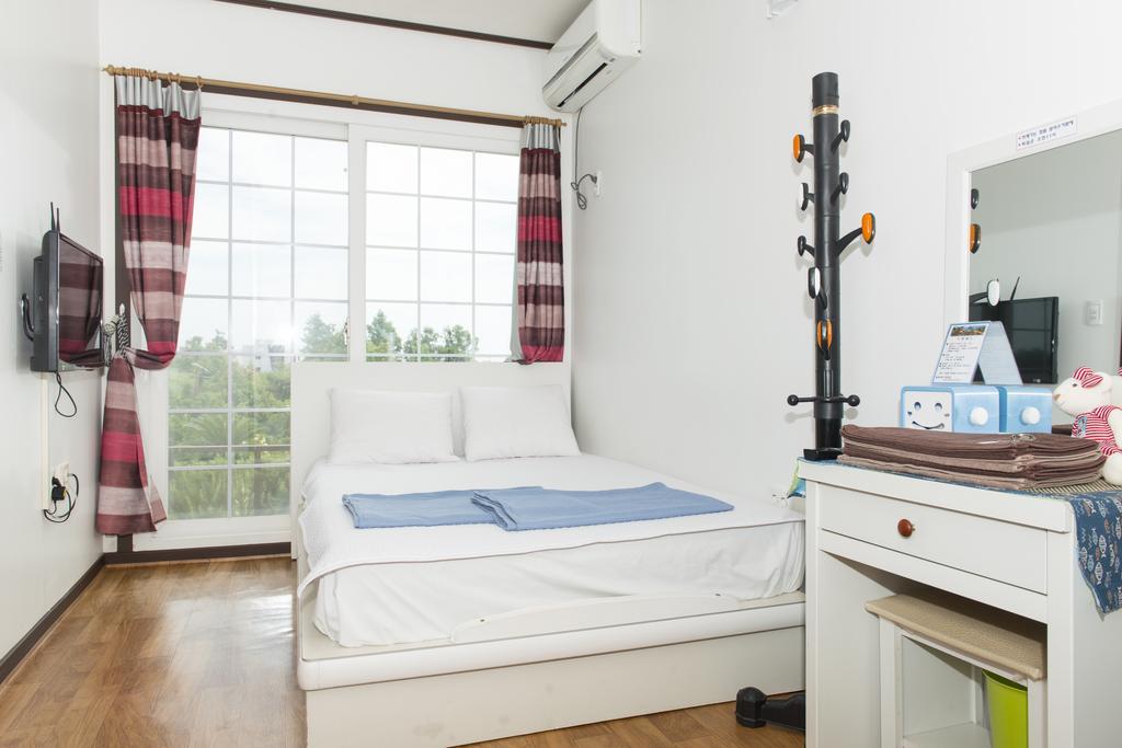Healing House Villa Seogwipo Exterior photo